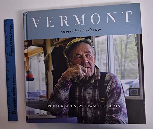 Beispielbild fr Vermont : an Outsider's Inside View zum Verkauf von ThriftBooks-Dallas