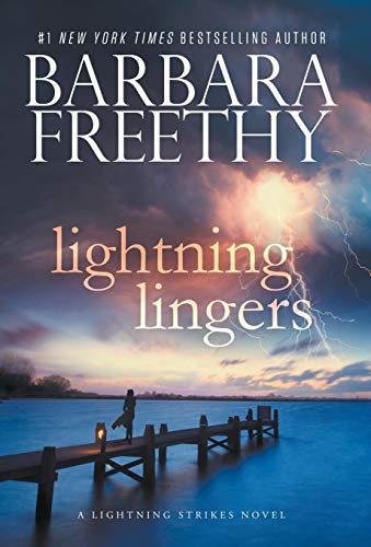 Imagen de archivo de Lightning Lingers a la venta por Better World Books