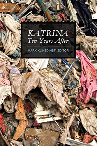 Imagen de archivo de Katrina Ten Years After (B&W) a la venta por Lucky's Textbooks