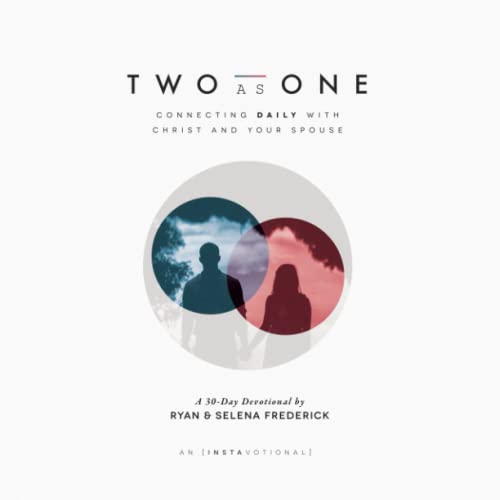 Immagine stock per Two as One: Connecting Daily with Christ and Your Spouse