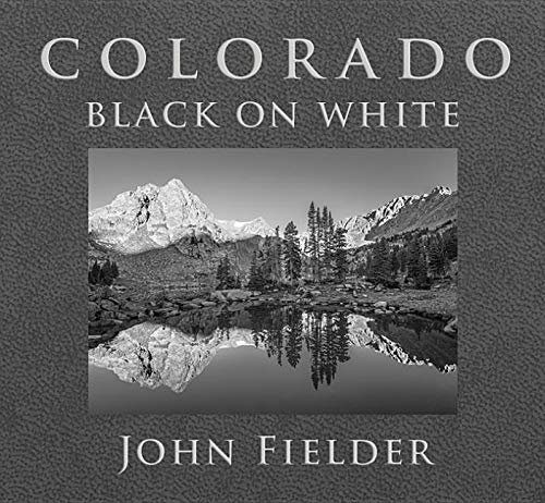 Beispielbild fr Colorado Black on White zum Verkauf von Revaluation Books