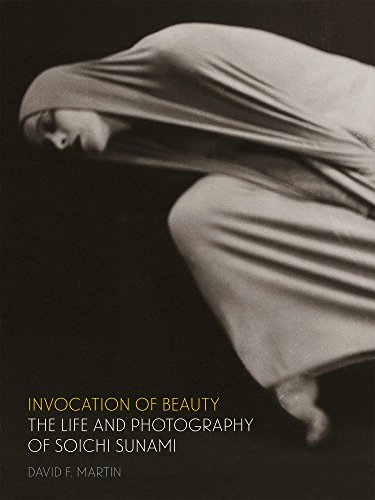Beispielbild fr Invocation of Beauty: The Life and Photography of Soichi Sunami zum Verkauf von Magus Books Seattle