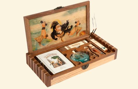 Stock image for Sundara-kanda - Wooden Altar Kit for sale by Mispah books