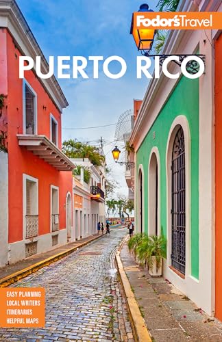 Imagen de archivo de Fodor's Puerto Rico (Full-color Travel Guide) a la venta por Gulf Coast Books