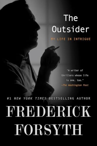 Beispielbild fr The Outsider : My Life in Intrigue zum Verkauf von Better World Books