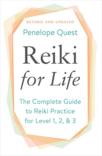 Imagen de archivo de Reiki for Life (Updated Edition): The Complete Guide to Reiki Practice for Levels 1, 2 3 a la venta por Off The Shelf