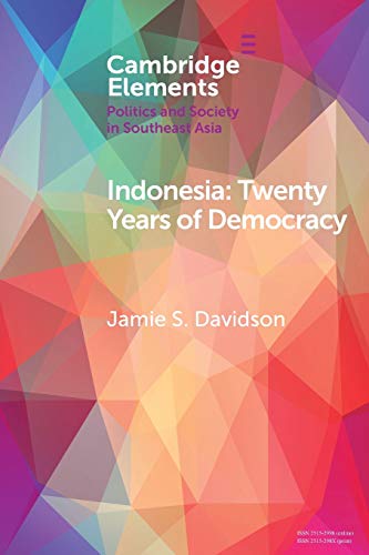 Beispielbild fr Indonesia : Twenty Years of Democracy zum Verkauf von Better World Books: West