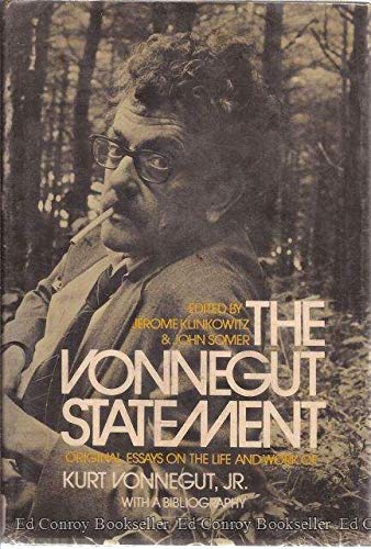 Stock image for The Vonnegut Statement: Original Essays on the Life and Work of Kurt Vonnegut, Jr. for sale by Better World Books