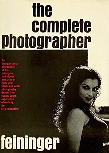 9781112331312: Complete Photographer