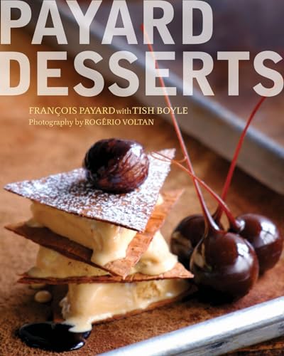 Beispielbild fr Payard Desserts zum Verkauf von KuleliBooks