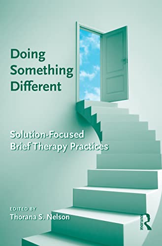 9781138136687: Doing Something Different: Solution-focused Brief Therapy Practices