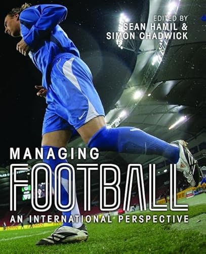 Imagen de archivo de Managing Football a la venta por Chiron Media