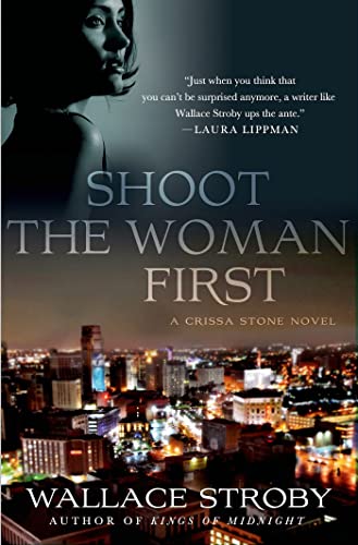 Imagen de archivo de Shoot the Woman First a la venta por Better World Books