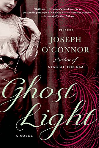 Imagen de archivo de Ghost Light: A Novel a la venta por Wonder Book