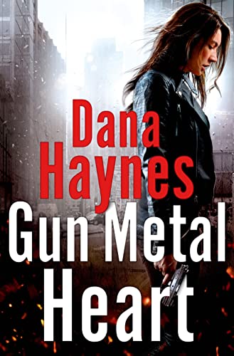 9781250009647: Gun Metal Heart: A Daria Gibron Thriller
