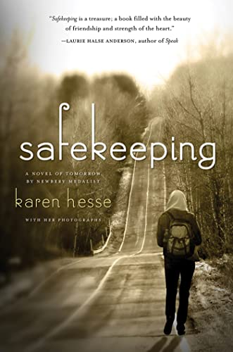 Beispielbild fr Safekeeping: A Novel of Tomorrow zum Verkauf von SecondSale