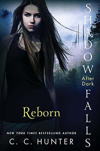 9781250035912: Reborn (Shadow Falls: After Dark, 1)