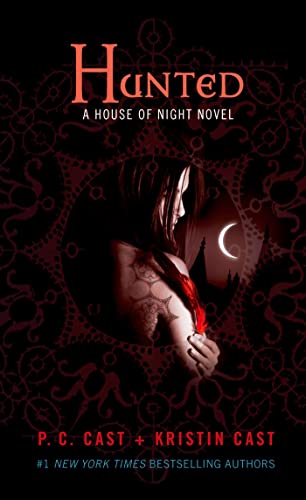 9781250046963: Hunted: A House of Night Novel (House of Night Novels)