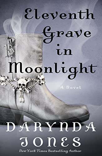 Imagen de archivo de Eleventh Grave in Moonlight: A Novel (Charley Davidson Series, 11) a la venta por Dream Books Co.