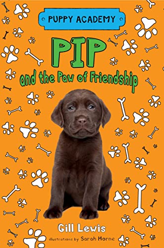 Beispielbild fr Pip and the Paw of Friendship (Puppy Academy, 3) zum Verkauf von Your Online Bookstore