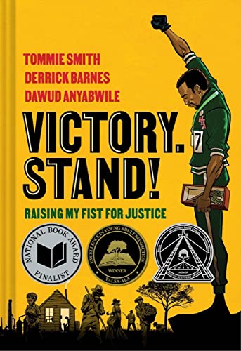 Imagen de archivo de Victory. Stand! : Raising My Fist for Justice a la venta por Better World Books