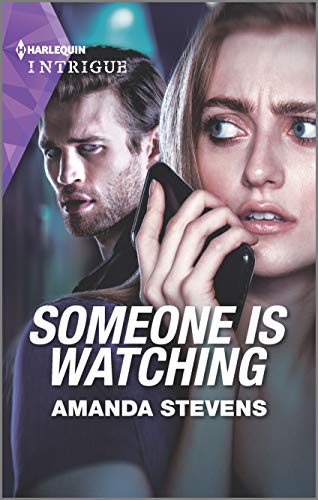 Imagen de archivo de Someone Is Watching (An Echo Lake Novel) a la venta por SecondSale