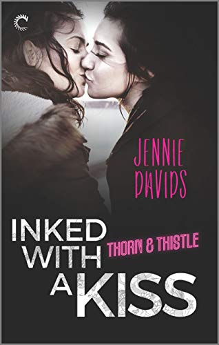 Beispielbild fr Inked With a Kiss (Thorn & Thistle, 2) zum Verkauf von AwesomeBooks