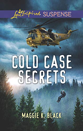 9781335232212: Cold Case Secrets (True North Heroes)
