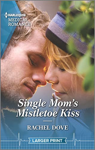 Beispielbild fr Single Mom's Mistletoe Kiss (Carey Cove Midwives, 4) zum Verkauf von SecondSale