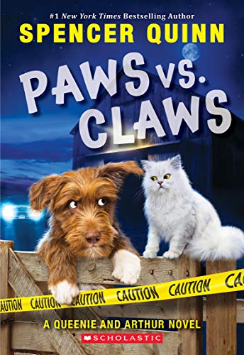 9781338245813: Paws vs. Claws: (an Arthur and Queenie Mystery) (Queenie and Arthur, 1)
