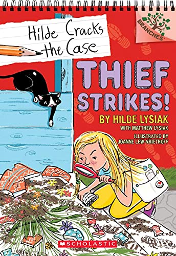 Beispielbild fr Thief Strikes!: A Branches Book (Hilde Cracks the Case #6) zum Verkauf von Once Upon A Time Books