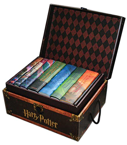 Stock image for Harry Potter Hardcover Boxed Set: Books 1-7 (Trunk): Housed in a Collectible Trunk-like Box With Sturdy Handles, Lockable Lid, and Bonus Decorative Stickers for sale by Majestic Books