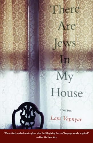 There Are Jews in My House (9781400033898) by Vapnyar, Lara