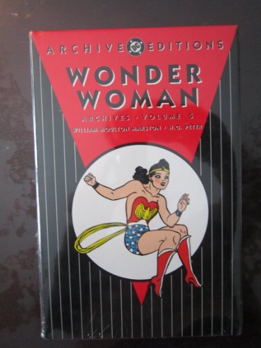 Beispielbild fr Wonder Woman Archives 5 zum Verkauf von GoldenWavesOfBooks