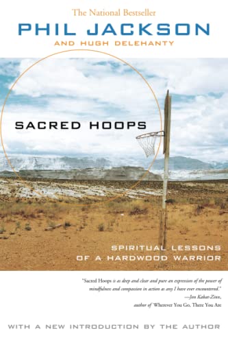 9781401308810: Sacred Hoops (Revised): Spiritual Lessons of a Hardwood Warrior