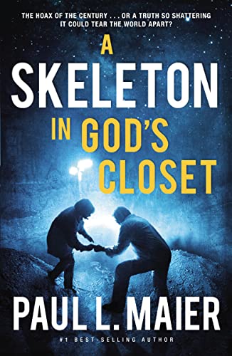 Beispielbild fr A Skeleton in God's Closet zum Verkauf von Better World Books