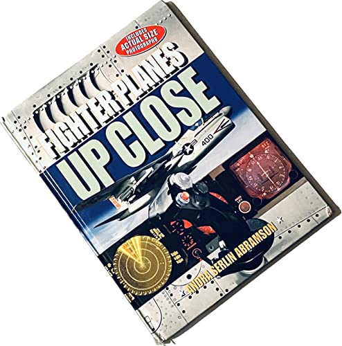 Beispielbild fr Fighter Planes UP CLOSE (Up Close (Sterling)) zum Verkauf von Wonder Book