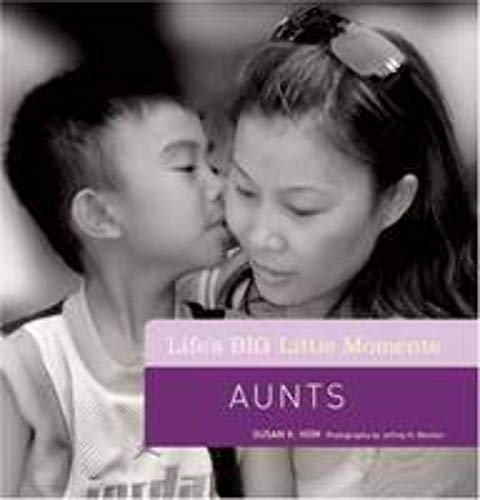 Imagen de archivo de Life's BIG Little Moments: Aunts a la venta por Better World Books