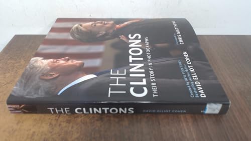 Beispielbild fr The Clintons : Their Story in Photographs zum Verkauf von Better World Books