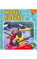 9781403449368: Water Safety (Be Safe!)