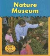 Imagen de archivo de Nature Museum (Field Trip!) a la venta por Redux Books