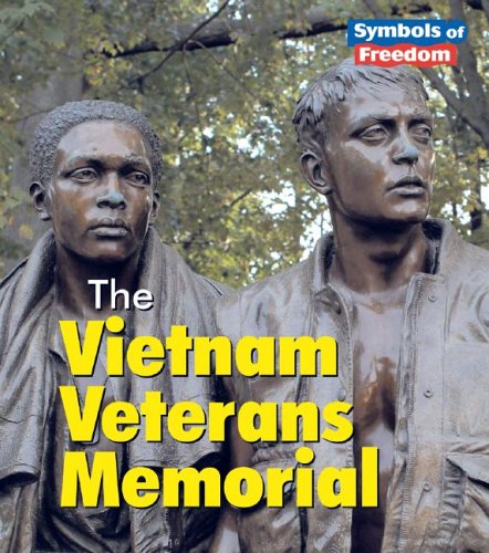 Beispielbild fr The Vietnam Veterans Memorial zum Verkauf von Better World Books