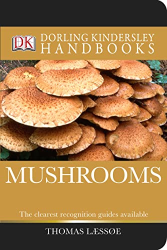 Imagen de archivo de Mushrooms (DK Handbooks) a la venta por WorldofBooks