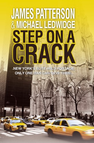 Imagen de archivo de Step on a Crack (Large Print Book) a la venta por WorldofBooks