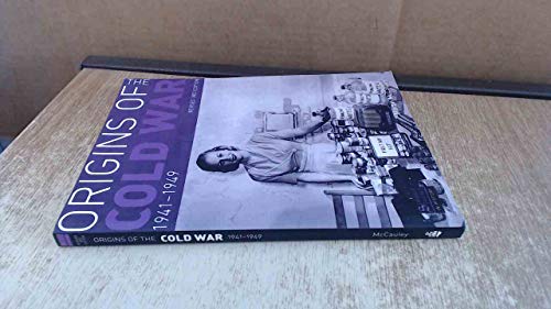 Beispielbild fr Origins of the Cold War 1941-49: Revised 3rd Edition (Seminar Studies In History) zum Verkauf von WorldofBooks