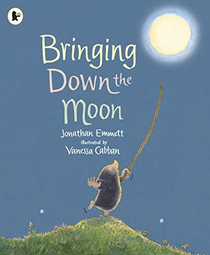 Beispielbild fr Bringing Down the Moon (Mole and Friends) zum Verkauf von WorldofBooks