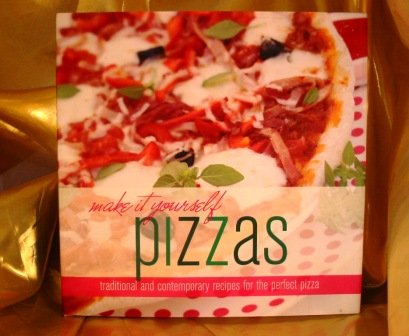 Stock image for Make It Yourself Pizzas: Traditional and Contemporary for sale by Wonder Book