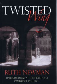 Imagen de archivo de Twisted Wing (Large Print Edition) a la venta por Goldstone Books