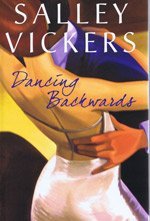 Imagen de archivo de Dancing Backwards (Large Print Edition) a la venta por ThriftBooks-Dallas