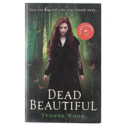 Beispielbild fr Dead Beautiful zum Verkauf von AwesomeBooks